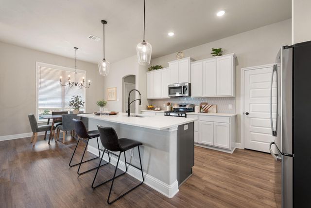 6221 Wilkesboro Drive, College Station, TX 77845