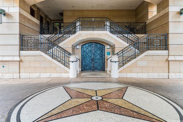 1740 S Beretania Street 9, Honolulu, HI 96826