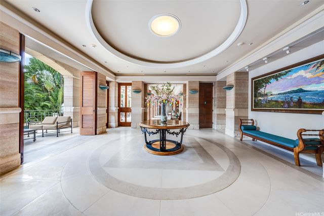 1740 S Beretania Street 9, Honolulu, HI 96826