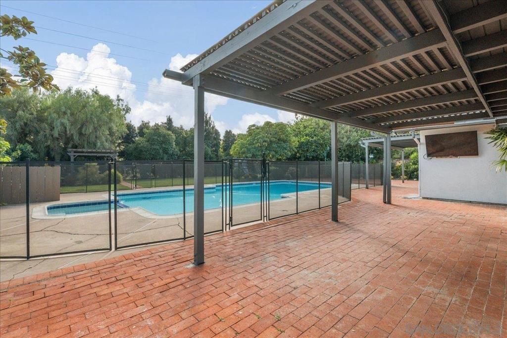 Image 37 of property listing at 6641 Murray Park Drive, San Diego, CA 92120