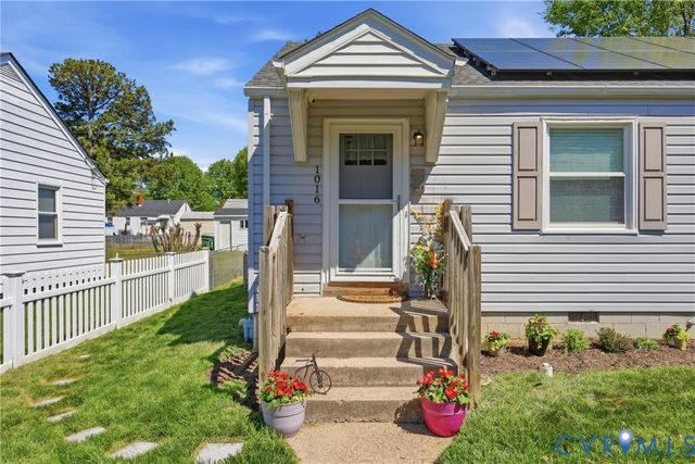 1016 Crafton Ln, Richmond, VA 23222