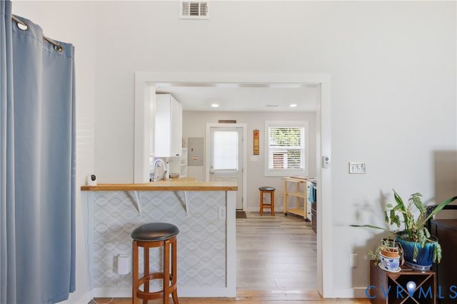 1016 Crafton Ln, Richmond, VA 23222