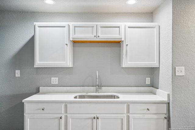 8819 Catalina Bay, San Antonio, TX 78242