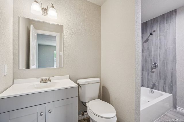 8819 Catalina Bay, San Antonio, TX 78242