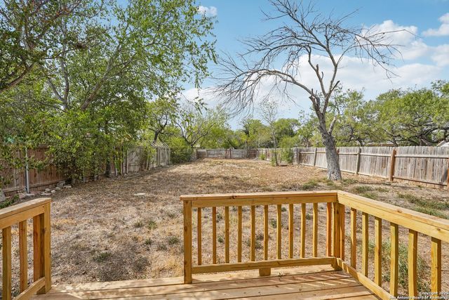 8819 Catalina Bay, San Antonio, TX 78242