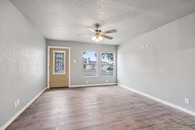 8819 Catalina Bay, San Antonio, TX 78242