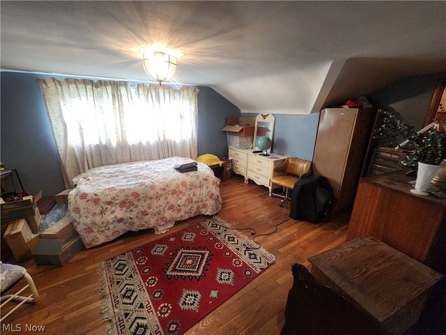 1425 Lynn Park Drive, Cleveland Heights, OH 44121