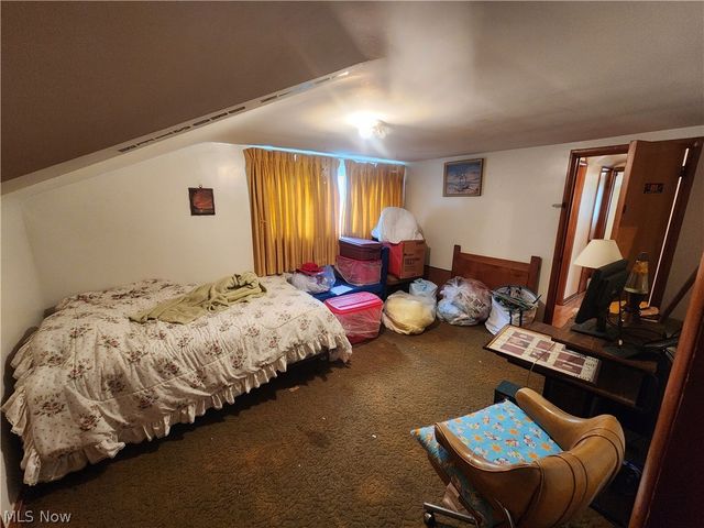 1425 Lynn Park Drive, Cleveland Heights, OH 44121