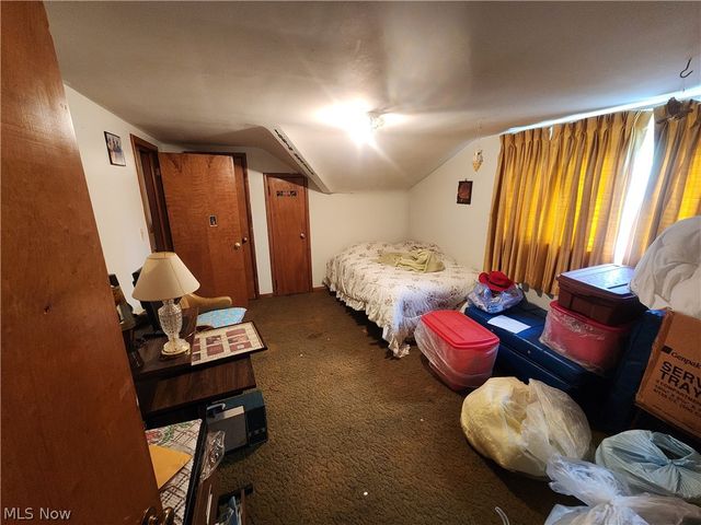 1425 Lynn Park Drive, Cleveland Heights, OH 44121