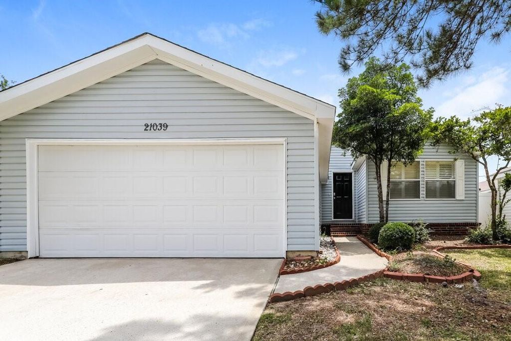 21039 Sweet Blossom Lane, Tomball, TX 77375