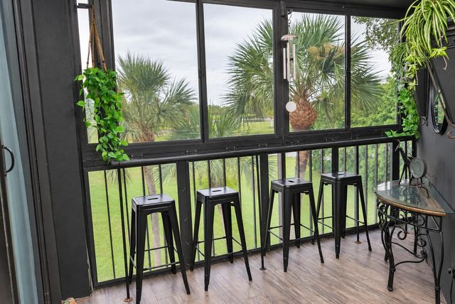 16500 Golf Club Road 301, Weston, FL 33326