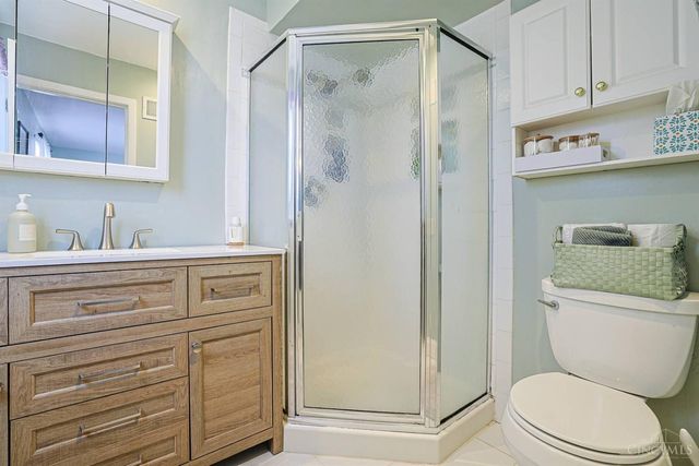 37 Hayden Drive, Greenhills, OH 45218