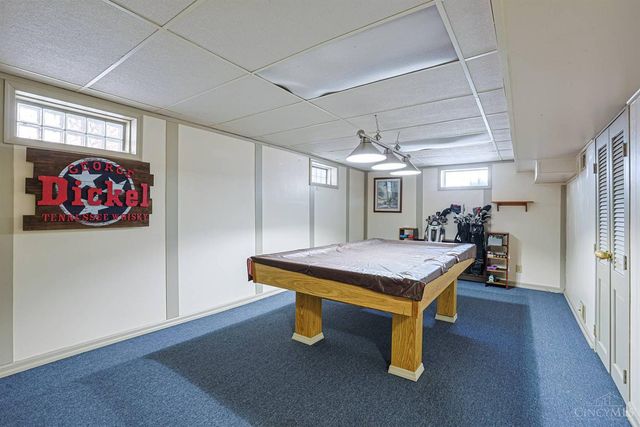 37 Hayden Drive, Greenhills, OH 45218