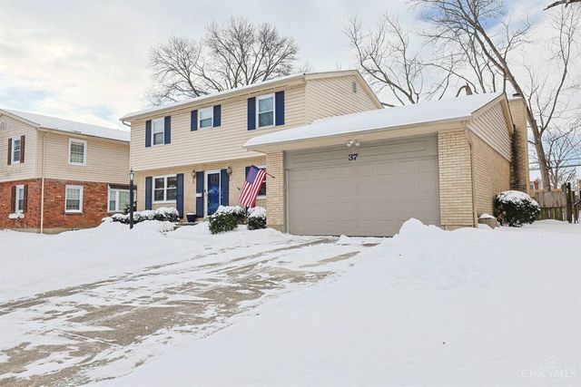 37 Hayden Drive, Greenhills, OH 45218