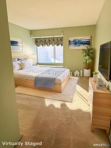 318 Heritage Village E, Southbury, CT 06488