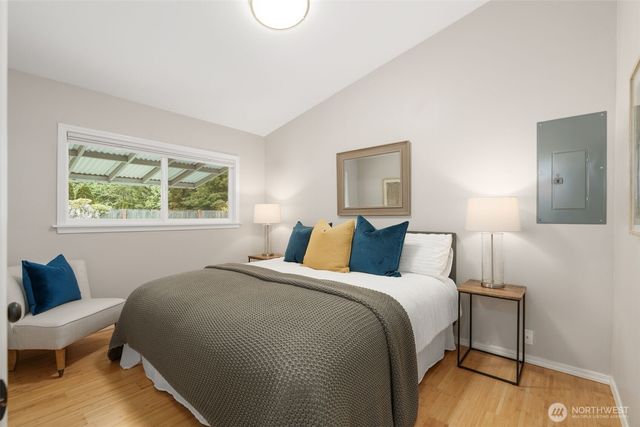 14009 13th Avenue SW, Burien, WA 98166