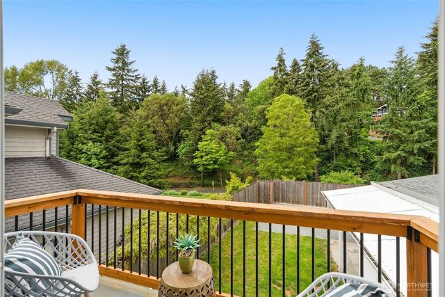14009 13th Avenue SW, Burien, WA 98166