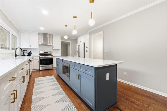 79 Pheasant SE Drive, Marietta, GA 30067