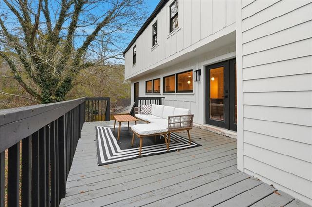 79 Pheasant SE Drive, Marietta, GA 30067