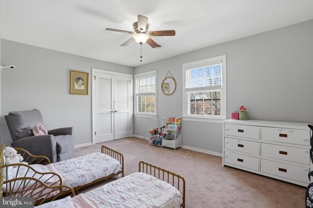 1551 DUXBURY CT, Allentown, PA 18104