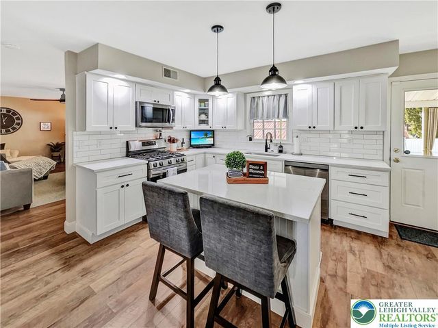 192 Faith Drive, Maiden Creek Twp, PA 19510