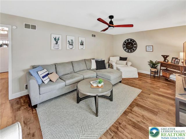 192 Faith Drive, Maiden Creek Twp, PA 19510