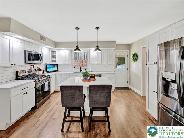 192 Faith Drive, Maiden Creek Twp, PA 19510