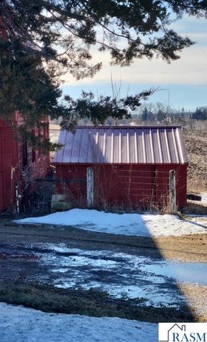 58369 240th Street, Mankato, MN 56003