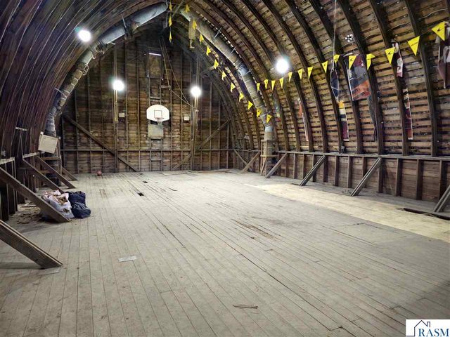 58369 240th Street, Mankato, MN 56003