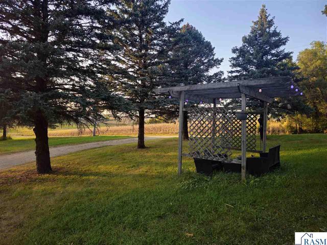 58369 240th Street, Mankato, MN 56003