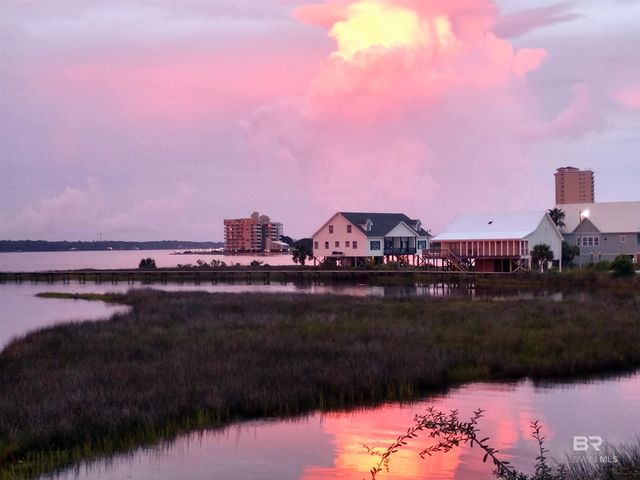 124 Sand Dune Drive, Gulf Shores, AL 36542