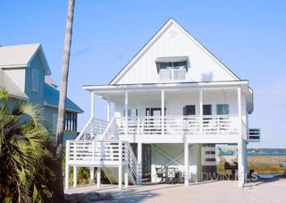124 Sand Dune Drive, Gulf Shores, AL 36542
