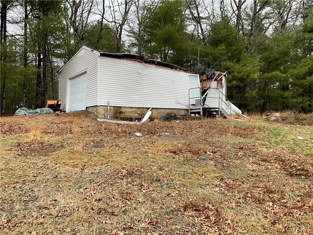 832 Phillips Hill Road, Coventry, RI 02816