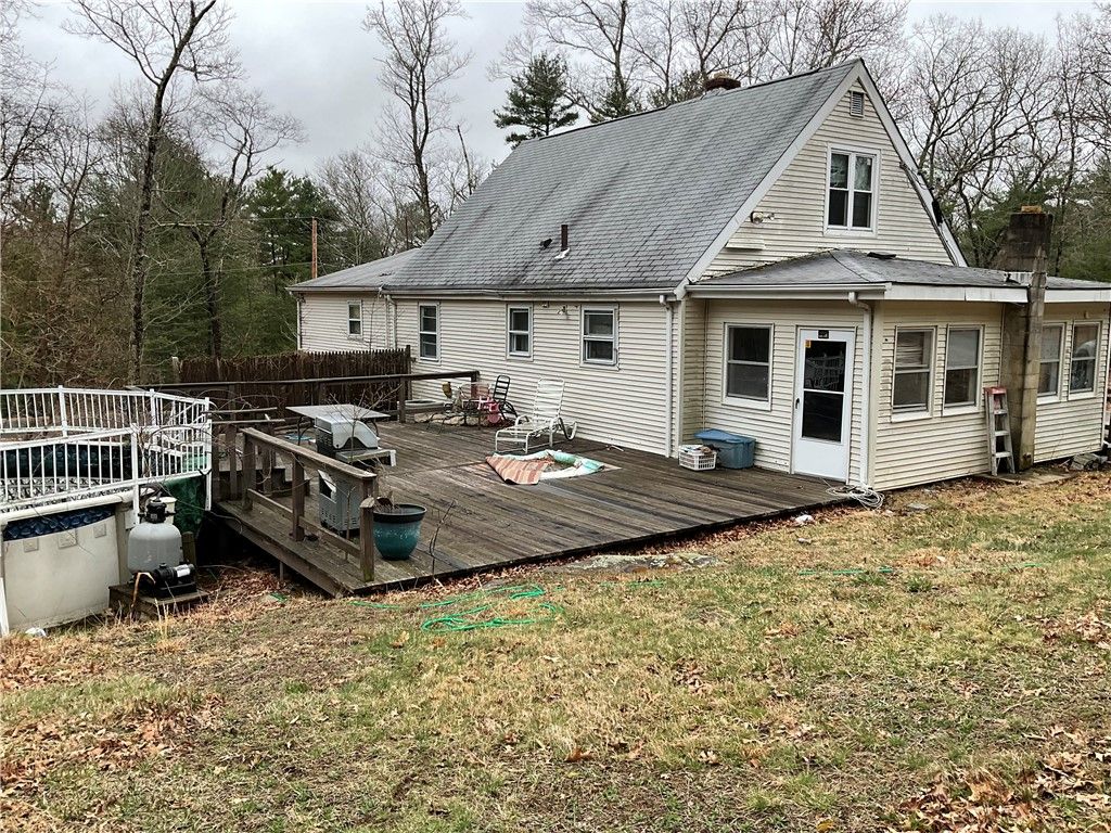 832 Phillips Hill Road, Coventry, RI 02816