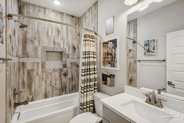 3684 Cotton Gin Ln, Pace, FL 32571