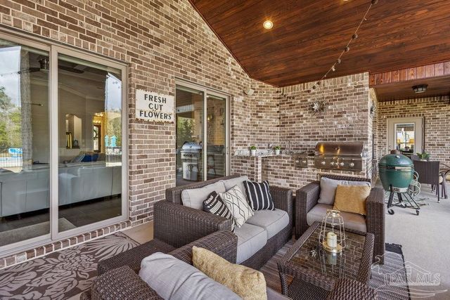 3684 Cotton Gin Ln, Pace, FL 32571