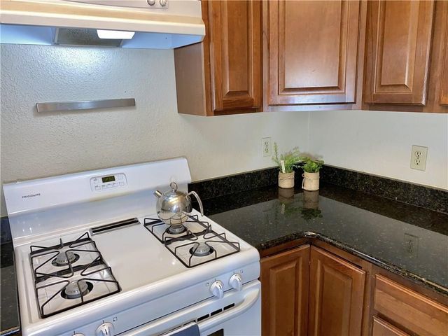 910 Milford WAY B, Austin, TX 78745