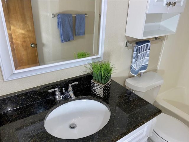 910 Milford WAY B, Austin, TX 78745