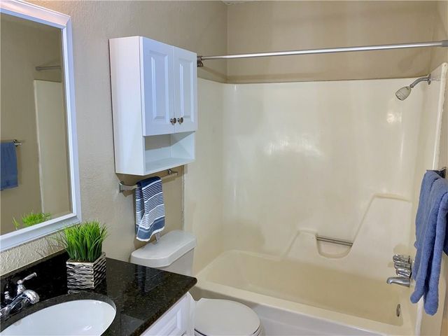 910 Milford WAY B, Austin, TX 78745
