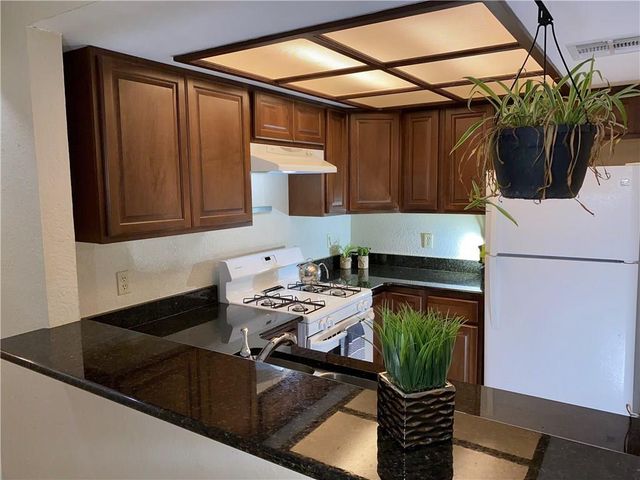 910 Milford WAY B, Austin, TX 78745