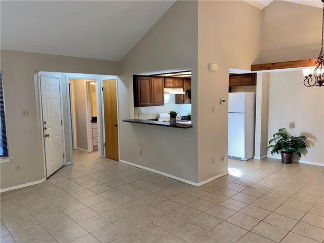 910 Milford WAY B, Austin, TX 78745