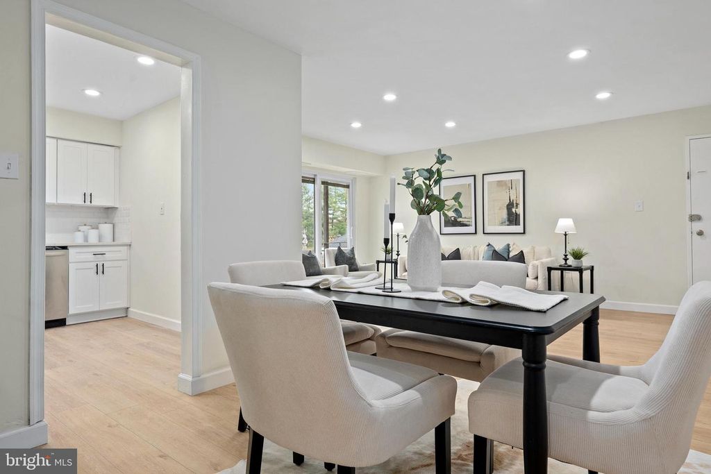 Image 8 of property listing at 11312 CHERRY HILL RD #2YOU, Beltsville, MD 20705