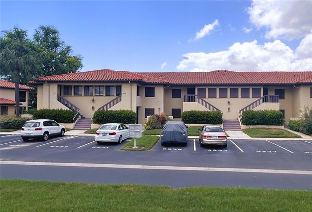 5231 LAKE VILLAGE DRIVE 27, Sarasota, FL 34235