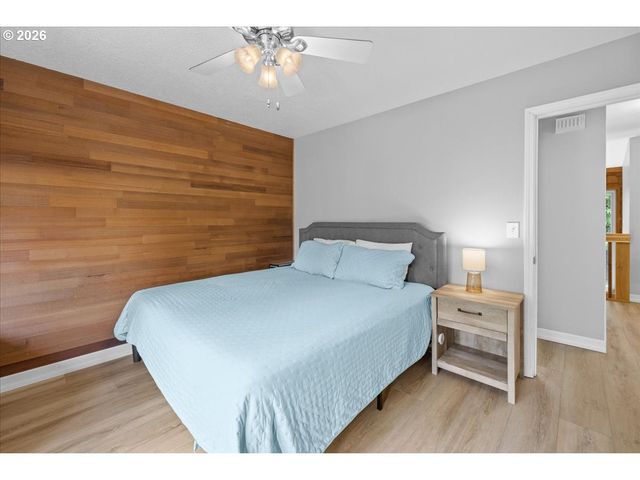 1253 Ne EAST LAGOON Dr, Lincoln City, OR 97367