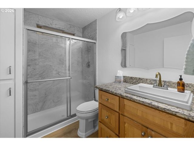 1253 Ne EAST LAGOON Dr, Lincoln City, OR 97367