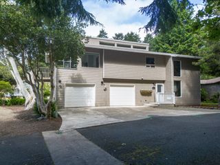 1253 Ne EAST LAGOON Dr, Lincoln City, OR 97367