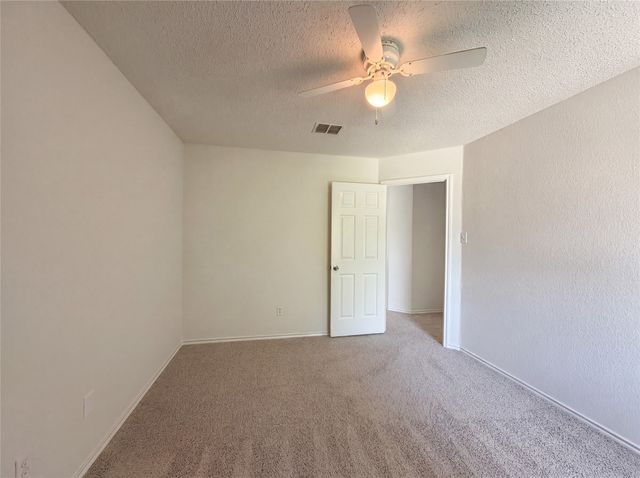 2320 Bantry Lane, Arlington, TX 76002