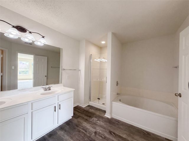 2320 Bantry Lane, Arlington, TX 76002
