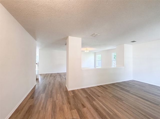 2320 Bantry Lane, Arlington, TX 76002