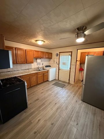 23 W 143 Street, Dixmoor, IL 60426